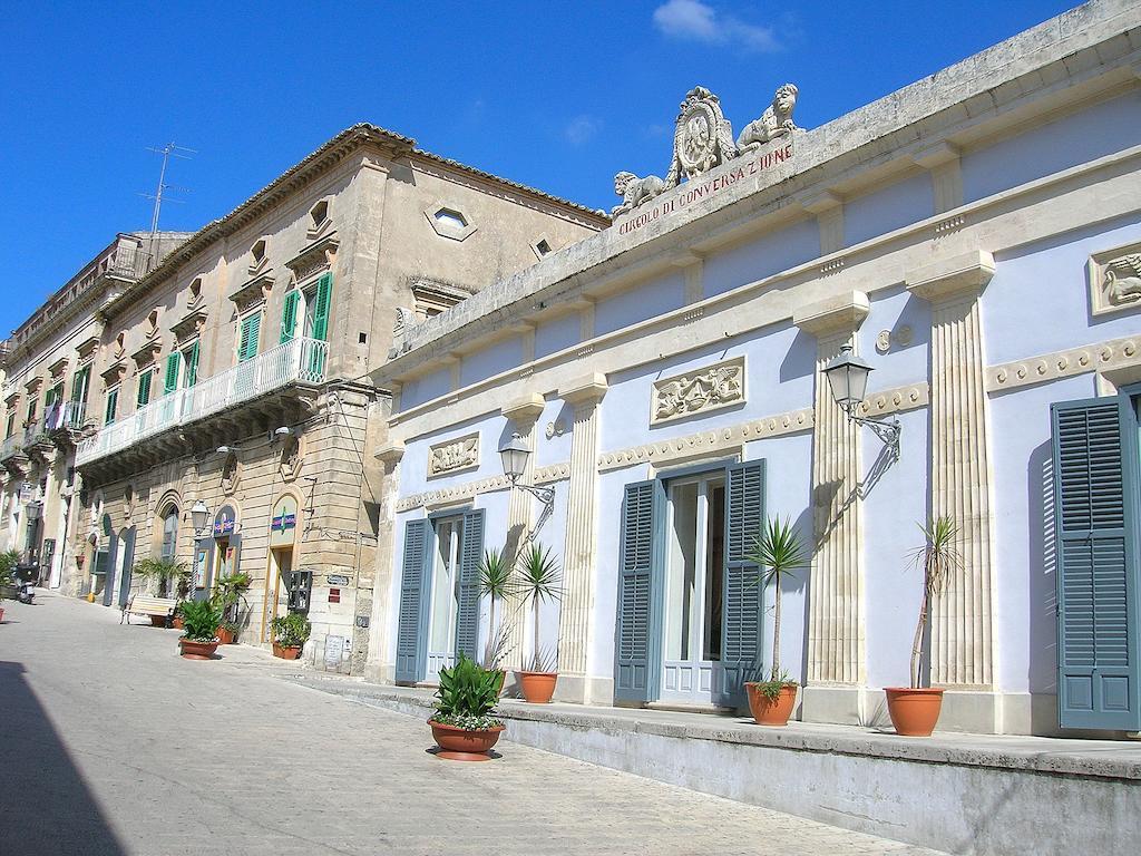 Casa Vacanze Sogno Siciliano Santa Croce Camerina Eksteriør bilde